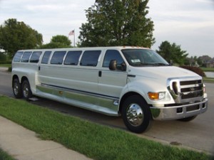 car_limo_ford_4